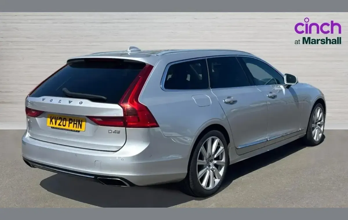 Usado Volvo V90 Inscription 190 HP (139 kW) 2020 Prateado Carrinha