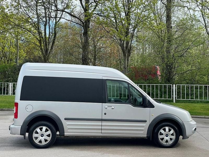 Used Ford Transit Connect Limited 110 HP (80 kW) 2012 Silver MPV
