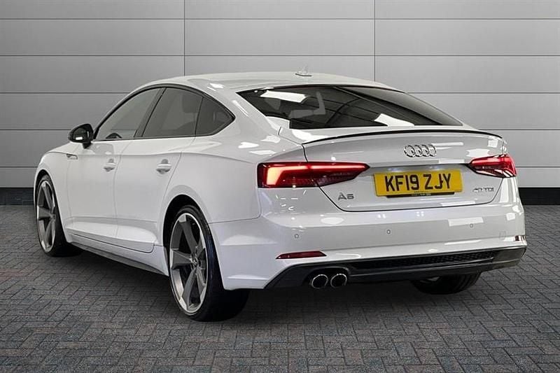Used Audi A5 Black Edition 190 HP (139 kW) 2019 Glacier white Coupe