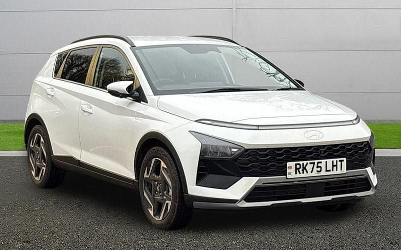 Used Hyundai Bayon Premium 101 HP (74 kW) 2025 White SUV
