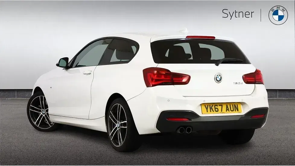 Used BMW 120 M Sport 187 HP (137 kW) 2017 White Hatchback