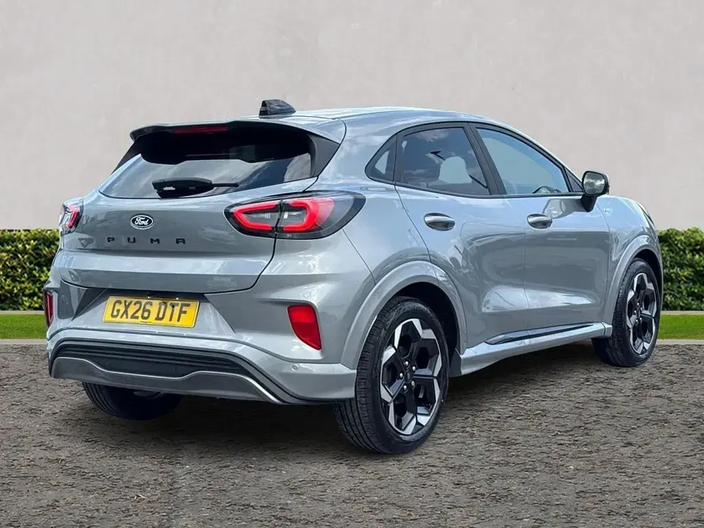 Used Ford Puma ST-Line X 125 HP (91 kW) 2026 Solar silver SUV