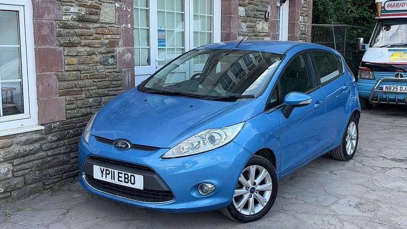 Used Ford Fiesta Zetec 2011 Blue Hatchback