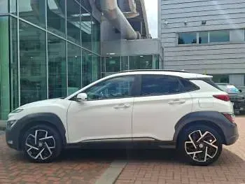 Used Hyundai Kona Premium 141 HP (103 kW) 2023 White SUV