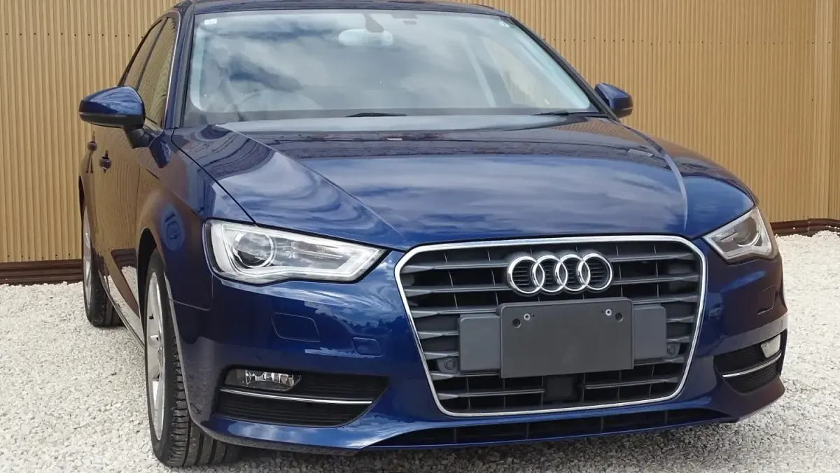 Usado Audi A3 Sport 2014 Azul Citadino