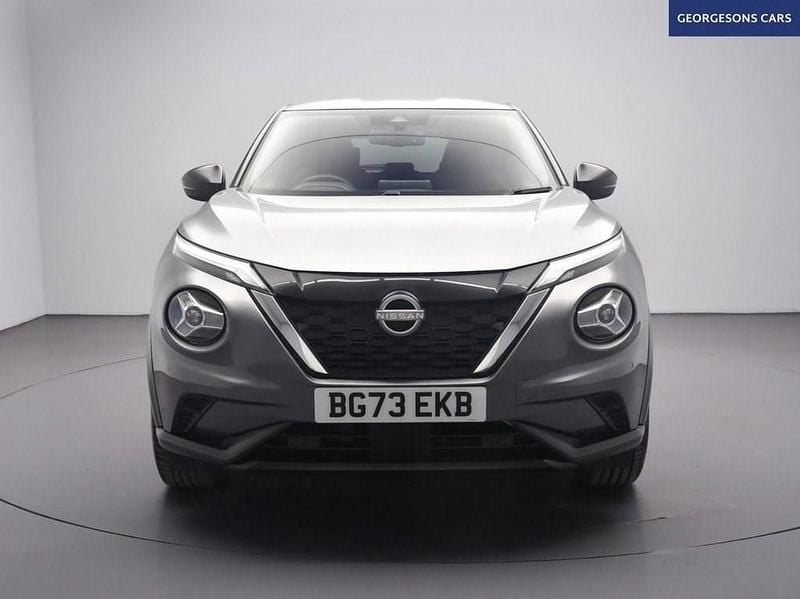 Used Nissan Juke N-Connecta 143 HP (105 kW) 2023 Grey SUV