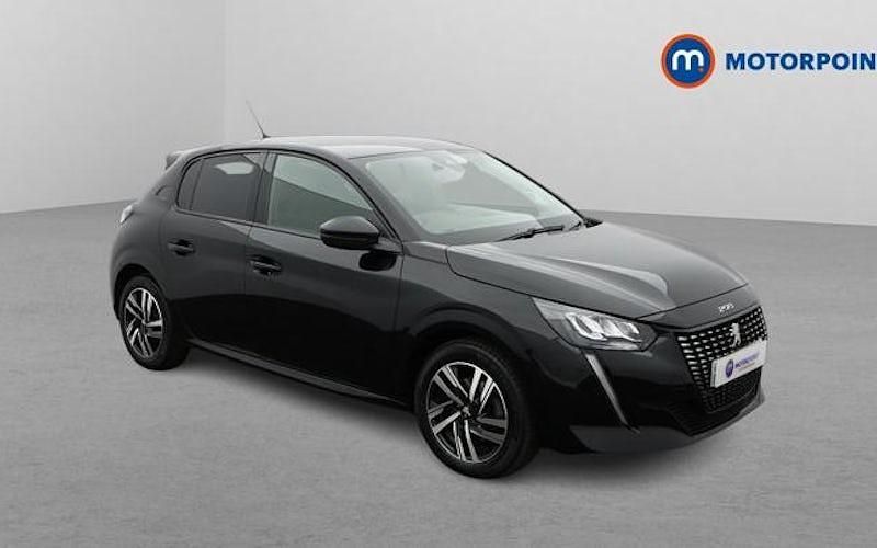Used Peugeot 208 Allure+ 102 HP (75 kW) 2023 Black Hatchback