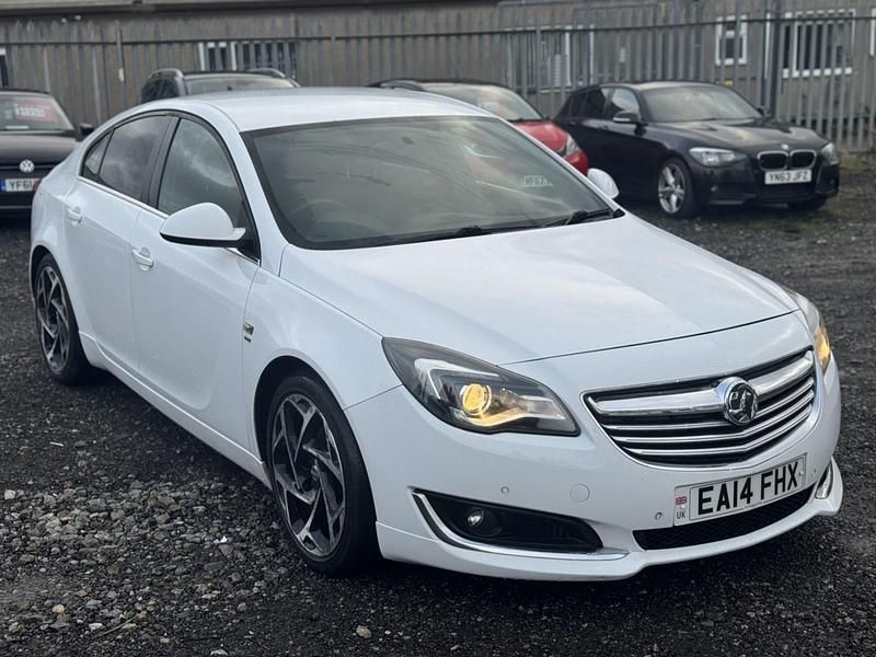 White Used 2014 Vauxhall Insignia SRi Hatchback | £2,995 (Fair price) - Image 1/4