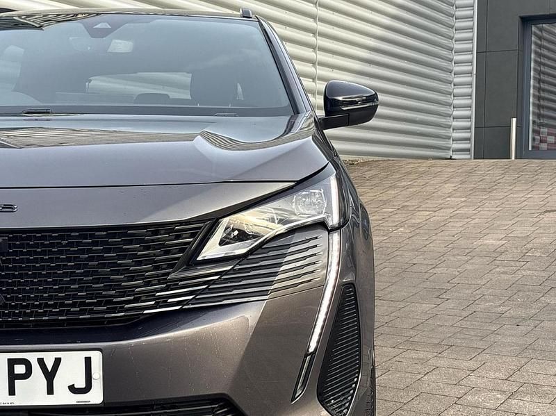 Used Peugeot 3008 Premium 222 HP (163 kW) 2022 Grey SUV