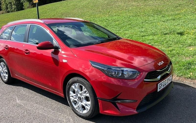 Red Used 2021 Kia Ceed Sportswagon 2 Estate | £13,695 (A bit pricey) - Image 1/3