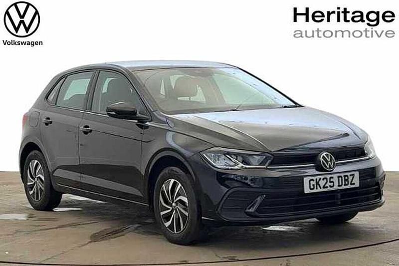 Used 2025 VW Polo | £17,600 (Fair price) - Image 1/4