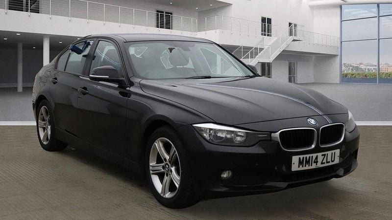 Black Used 2014 BMW 318 Sedan | £6,350 (Fair price) - Image 1/4
