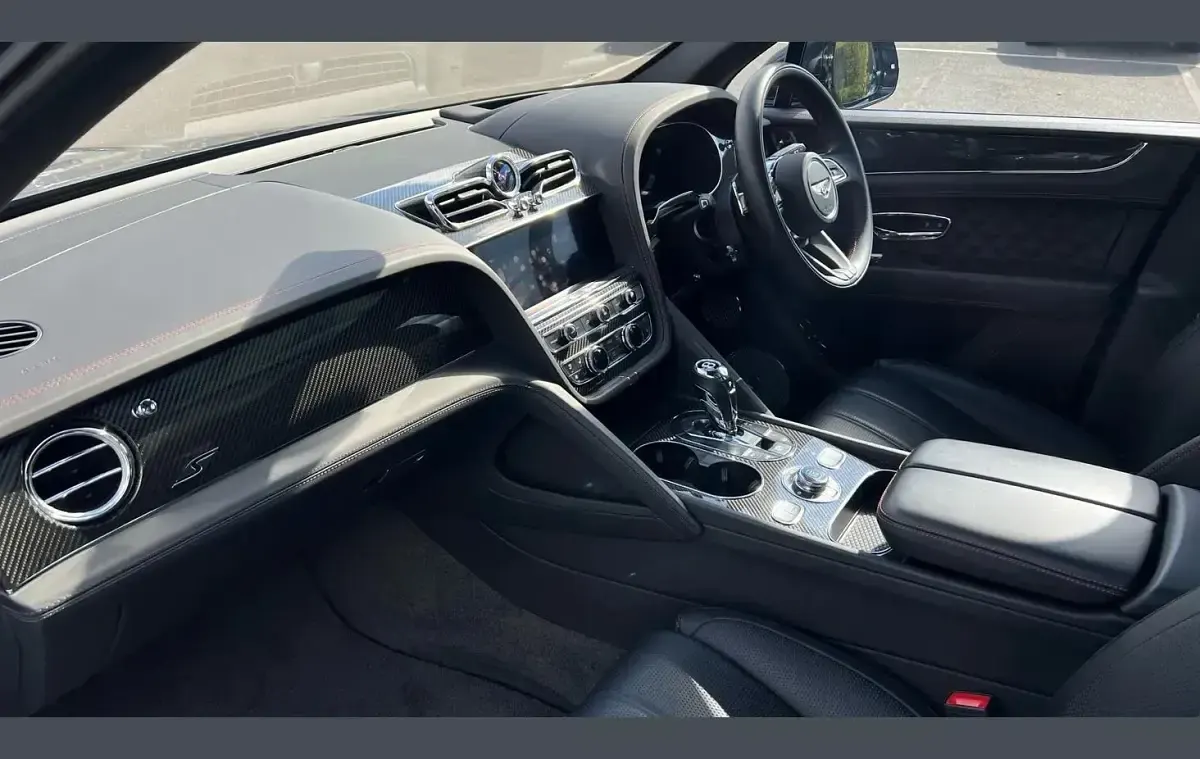 Used Bentley Bentayga 542 HP (398 kW) 2022 Blue SUV