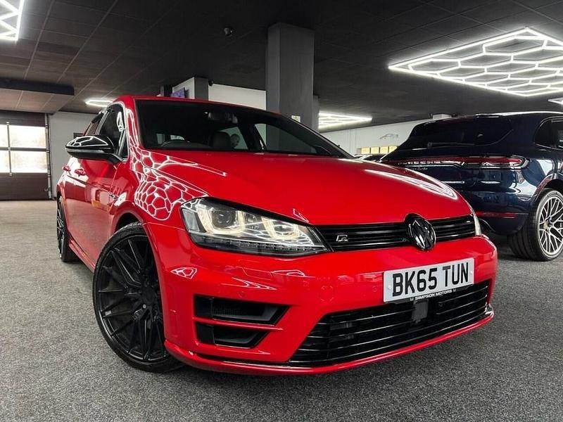 Używany VW Golf VII R 400 KM (294 kW) 2016 Czerwony Hatchback