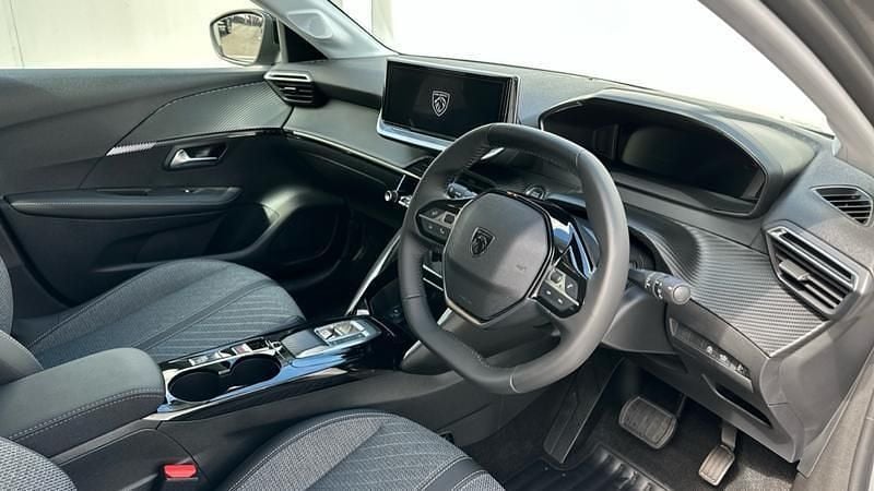 New Peugeot e-208 Allure 114 kW (156 HP) 2026 Grey Hatchback