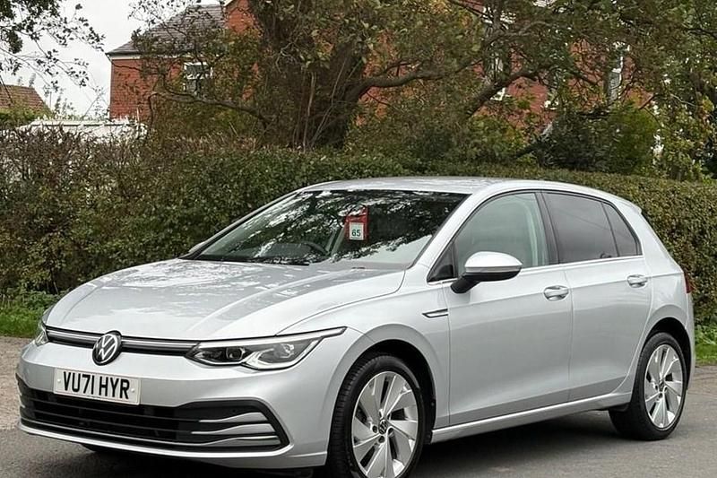 Used VW Golf VII Style 130 HP (95 kW) 2021 Silver Hatchback