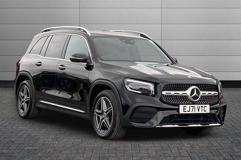 Black Used 2022 Mercedes GLB220 AMG line SUV | £32,595 (Fair price) - Image 1/4