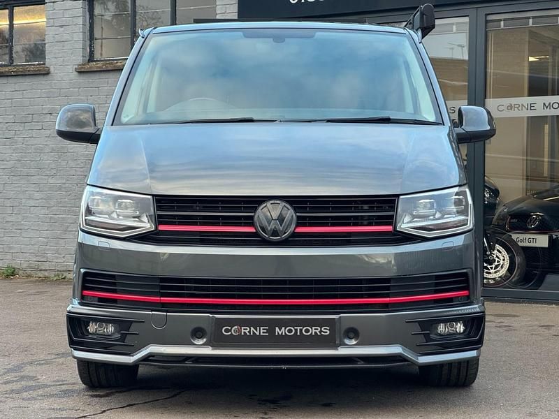 Used VW Transporter 204 HP (150 kW) 2017 Grey Van
