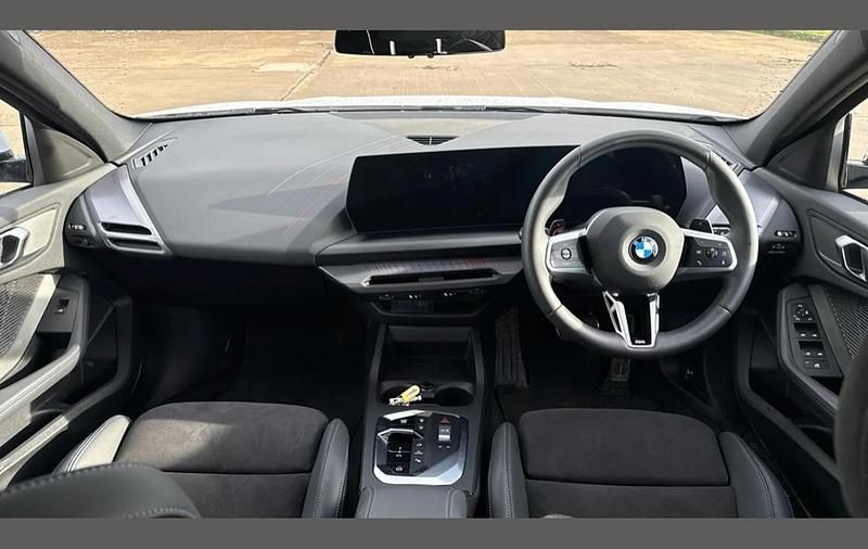 Used BMW 120 M Sport 154 HP (113 kW) 2025 White Hatchback