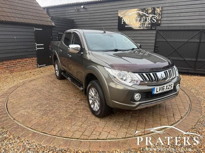 Green Used 2016 Mitsubishi L200 Warrior Pickup | £15,000 (Fair price) - Image 1/4
