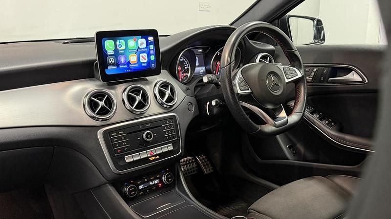 Used Mercedes GLA200 AMG line 156 HP (114 kW) 2020 Grey SUV