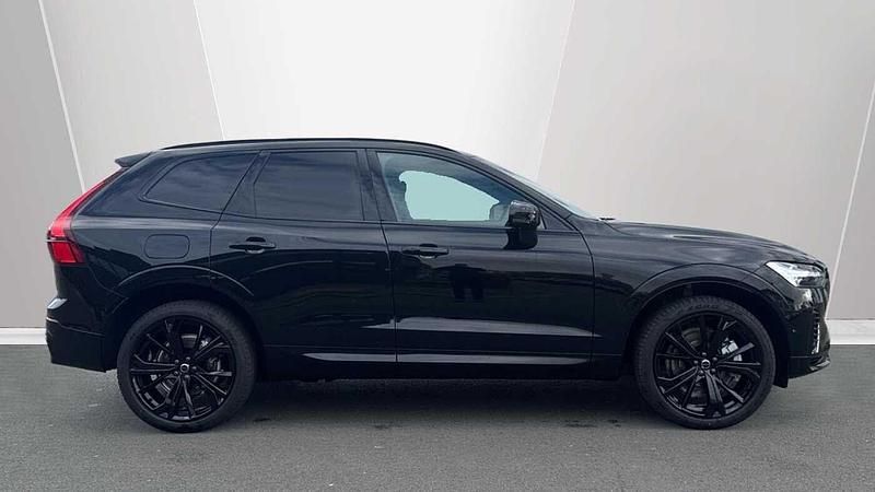 Used Volvo XC60 Plus 345 HP (253 kW) 2026 Black SUV