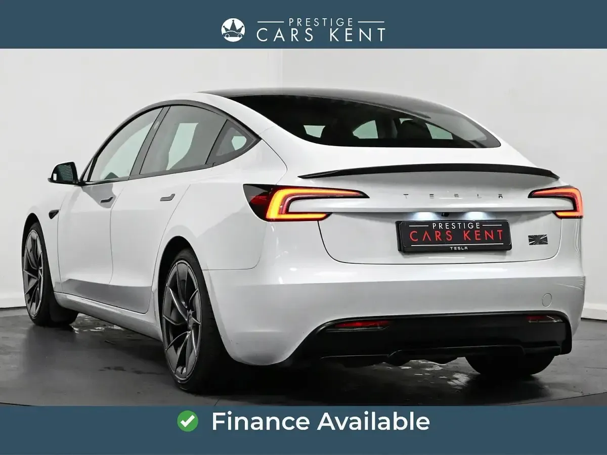 Used Tesla Model 3 Performance 461 kW (627 HP) 2024 White Sedan