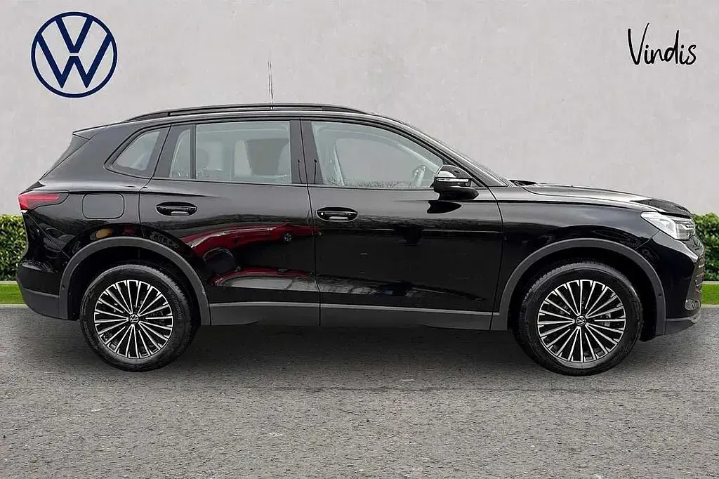 Used VW Tiguan Life 204 HP (150 kW) 2026 Black SUV