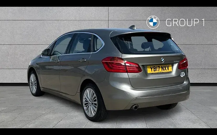 Used BMW 218 Active Tourer Luxury Line 148 HP (108 kW) 2017 Silver MPV