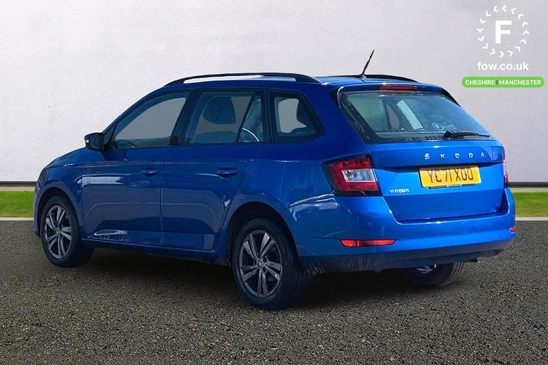 Gebraucht Skoda Fabia SE 95 PS (69 kW) 2021 Blau Kombi