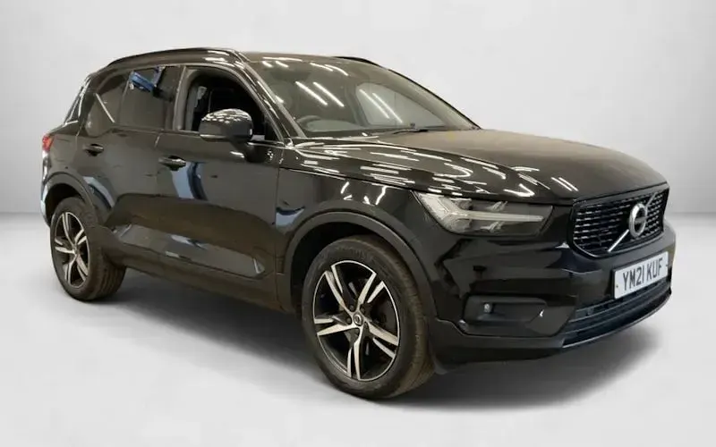 Used Volvo XC40 R-Design 211 HP (155 kW) 2021 SUV