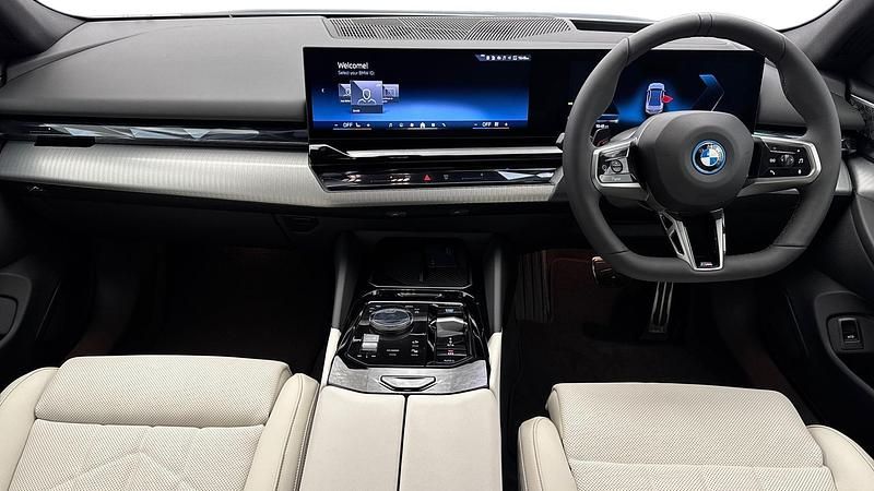 Used BMW i5 M Sport 246 kW (335 HP) 2026 Grey