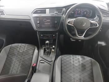 Used VW Tiguan R-line 150 HP (110 kW) 2023 White SUV