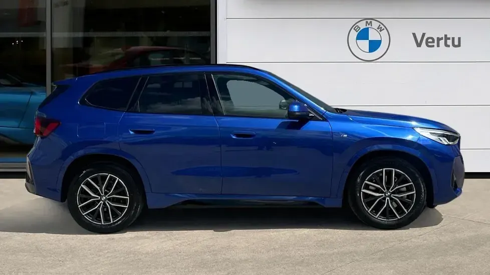 Używany BMW X1 M Sport 170 KM (125 kW) 2025 Niebieski SUV