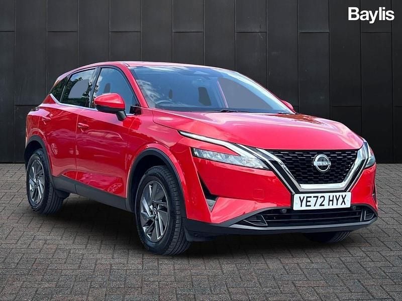 Red Used 2022 Nissan Qashqai Acenta SUV | £17,995 (Good price) - Image 1/3