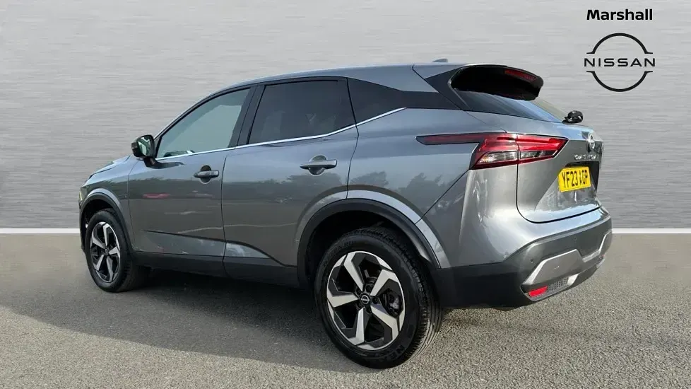 Used Nissan Qashqai N-Connecta 140 HP (102 kW) 2023 Grey SUV