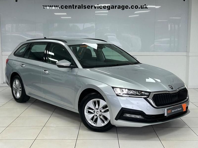 Used Skoda Octavia SE Technology 2022 Silver Estate