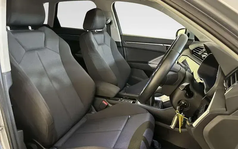 Used Audi Q3 Sport 150 HP (110 kW) 2019 Silver SUV