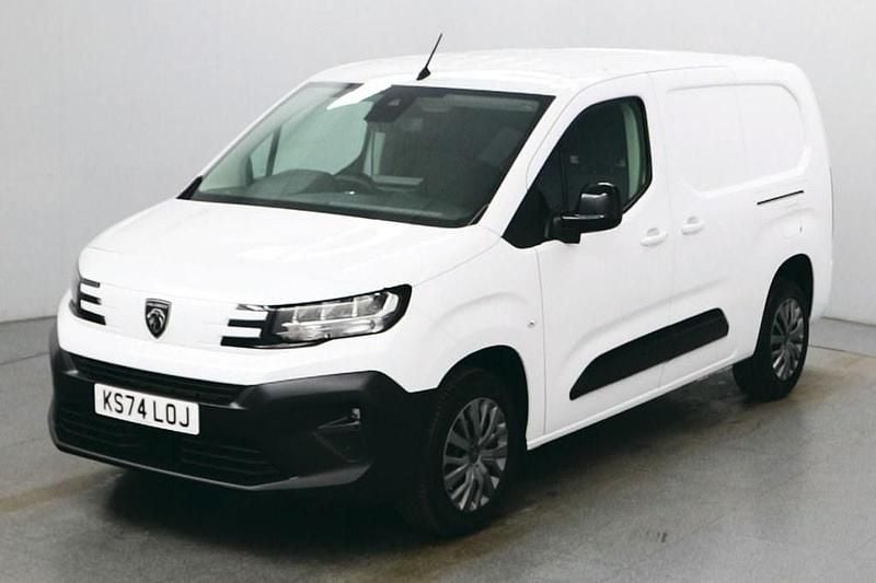 White Used 2024 Peugeot Partner Van | £14,490 (Fair price) - Image 1/4