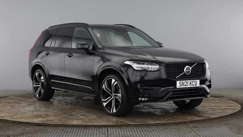 Used 2021 Volvo XC90 R-Design Pro SUV | £42,490 (Fair price) - Image 1/4