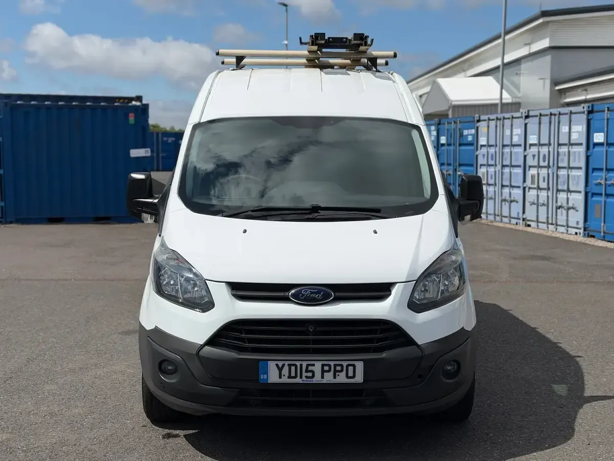 Used Ford Transit Custom 100 HP (73 kW) 2015 White Van