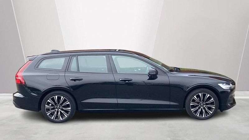 Used Volvo V60 Core 2023 Black Estate