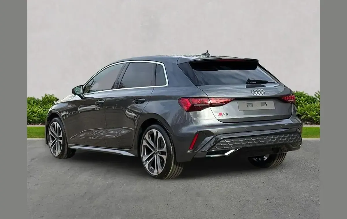 New Audi A3 e-tron S-Line 200 HP (147 kW) 2025 Other Hatchback
