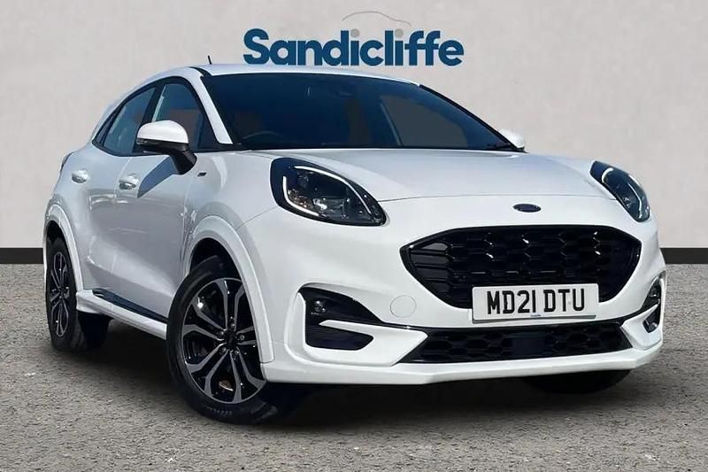Frozen white (premium paint) Used 2021 Ford Puma Gen-E ST-Line Hatchback | £14,711 (Fair price) - Image 1/4