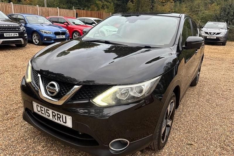 Black Used 2015 Nissan Qashqai N-TEC SUV | £5,750 (Expensive) - Image 1/1