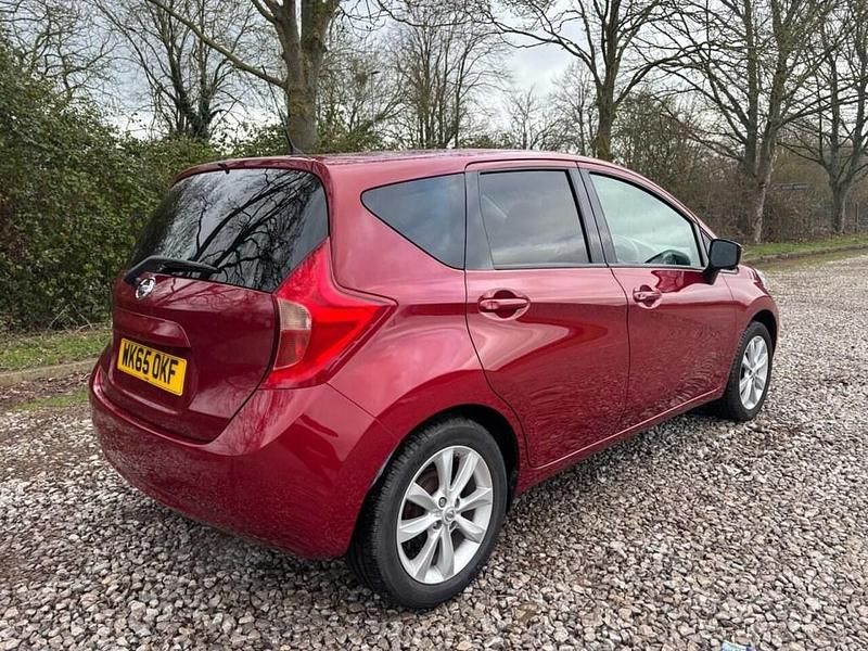 Used Nissan Note S 98 HP (72 kW) 2015 Red Hatchback