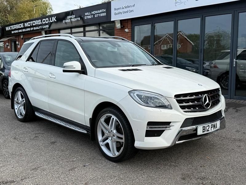 White Used 2015 Mercedes ML350 AMG line SUV | £18,995 (A bit pricey) - Image 1/4