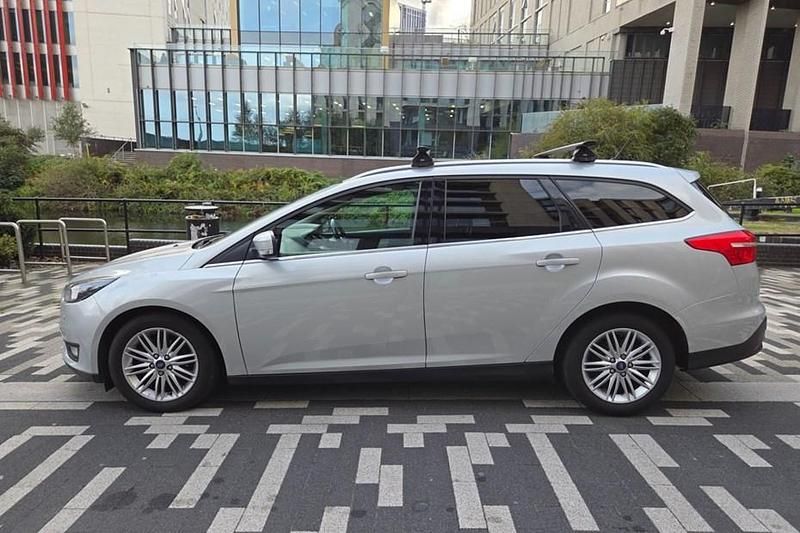 Silver Used 2017 Ford Focus Zetec Estate | £3,450 (Good price) - Image 1/1