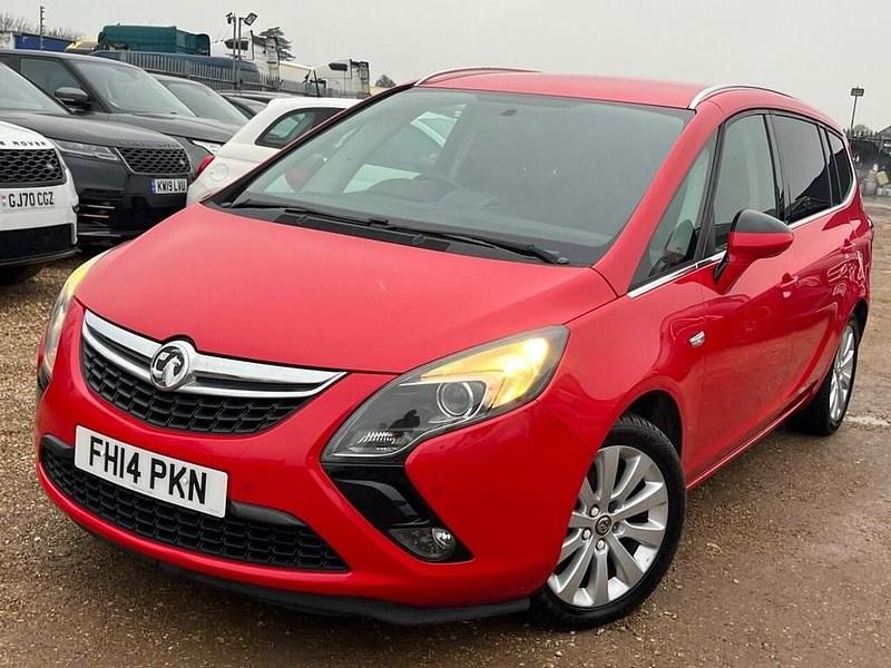 Used Vauxhall Zafira 2014 Red MPV