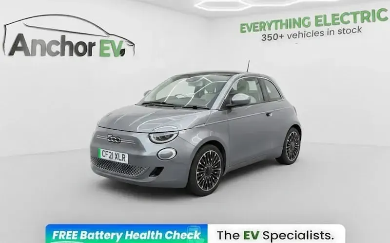 Used Fiat 500e La Prima 86 kW (118 HP) 2026 Hatchback